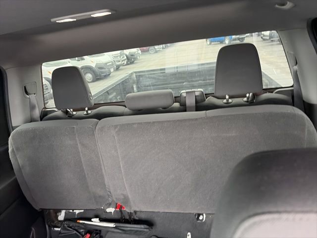 Used 2020 Chevrolet Silverado 2500 Custom w/ Custom Value Package image 12