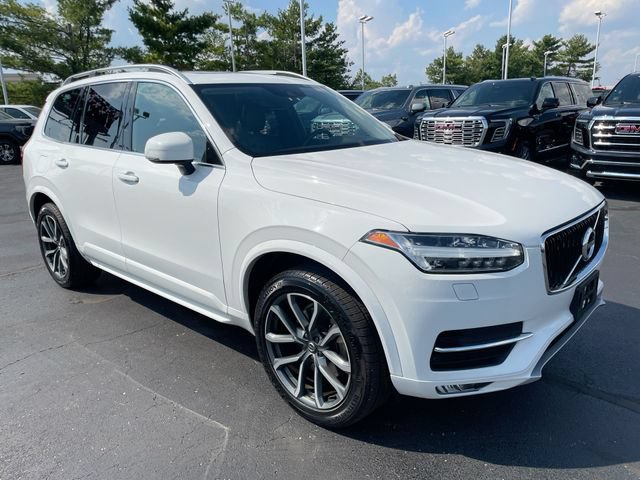 Used 2018 Volvo XC90 T6 Momentum w/ Momentum Plus Package AWD/4WD image 7