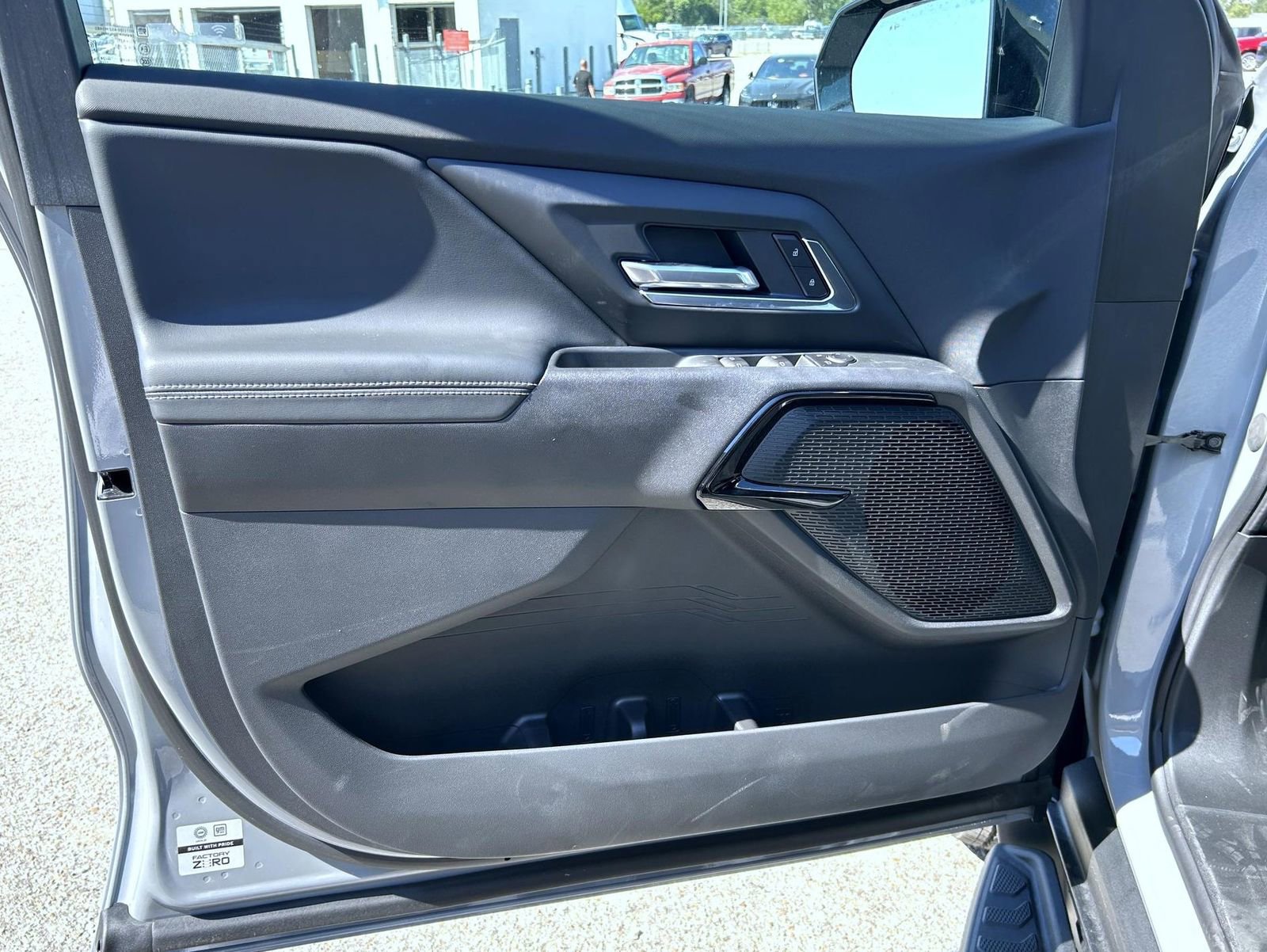 New 2026 Chevrolet Silverado EV LT AWD/4WD image 9