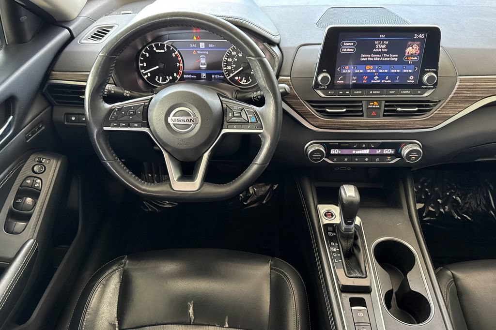 Used 2019 Nissan Altima 2.0 Platinum FWD image 13