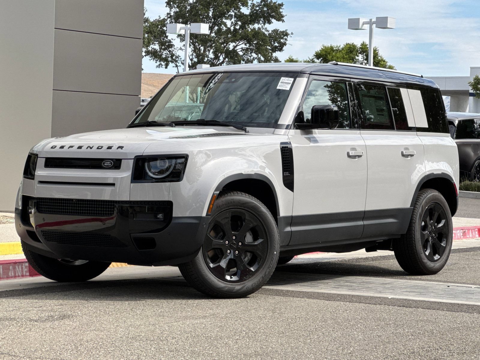 New 2026 Land Rover Defender 110 S AWD/4WD image 2