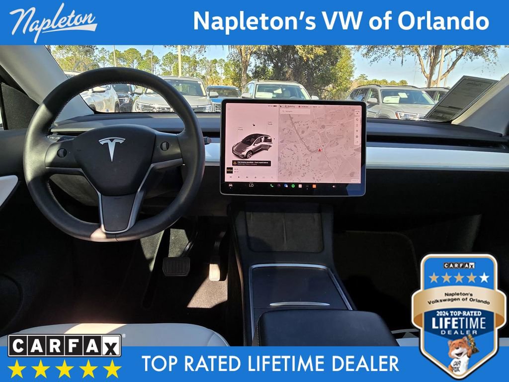 Used 2021 Tesla Model Y Long Range image 11