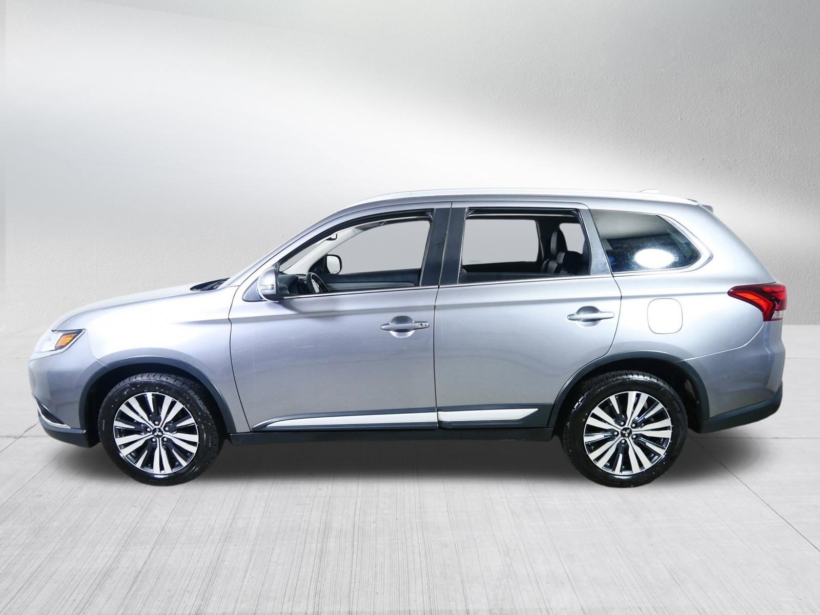 Used 2019 Mitsubishi Outlander SEL AWD/4WD image 4