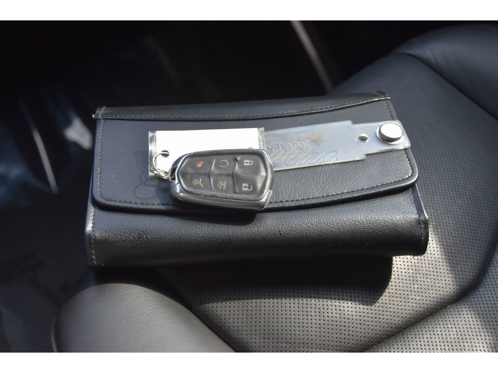 Used 2019 Cadillac Escalade ESV Platinum RWD image 40