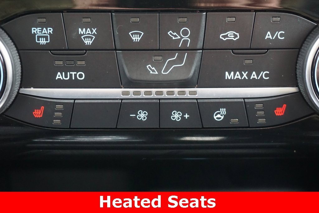 Used 2022 Ford Escape SEL w/ Technology Package image 9