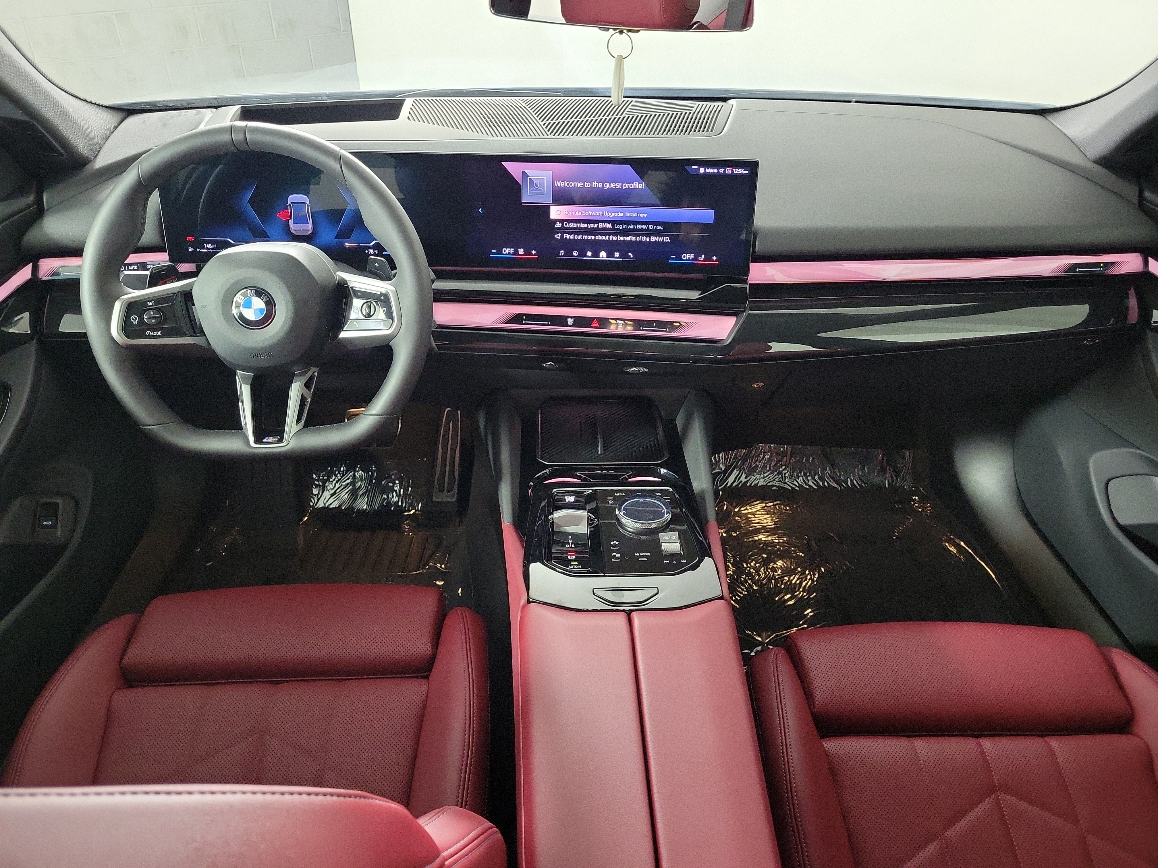 Used 2026 BMW 540i xDrive w/ M Sport Package AWD/4WD image 11