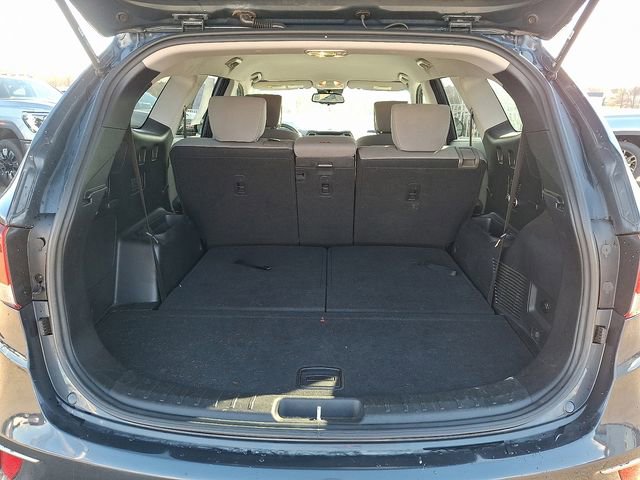 Used 2018 Hyundai Santa Fe SE image 30