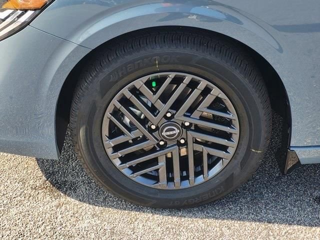 New 2026 Nissan Sentra SV w/ Floor Mat Package FWD image 8