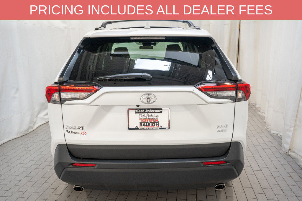 Used 2025 Toyota RAV4 XLE Premium w/ Weather Package AWD/4WD image 4