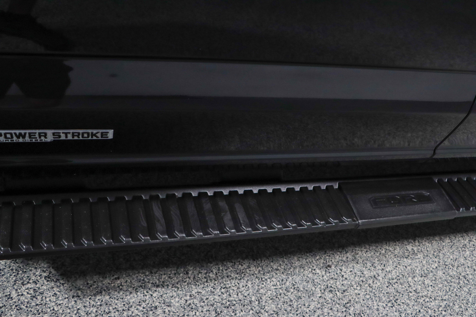 Used 2023 Ford F250 Lariat w/ Sport Appearance Package image 12