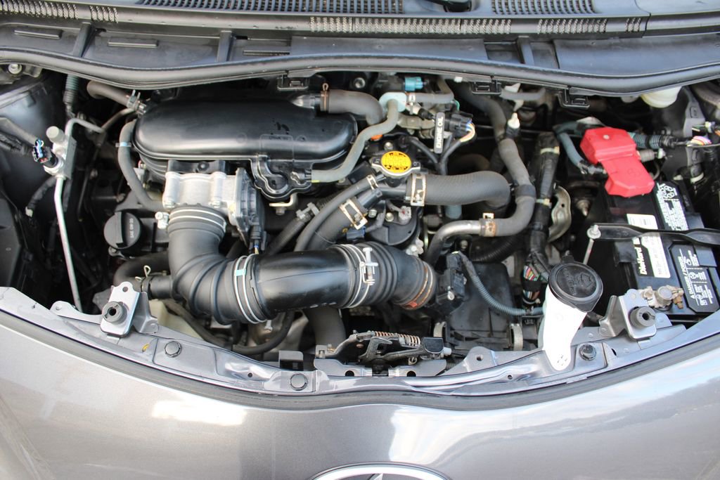 Used 2013 Scion iQ image 31