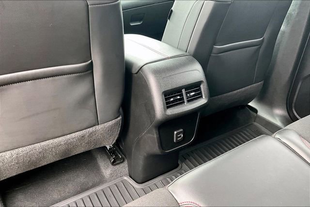 Used 2022 Chevrolet Equinox RS FWD image 32