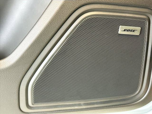 Used 2026 Porsche Macan AWD/4WD image 12