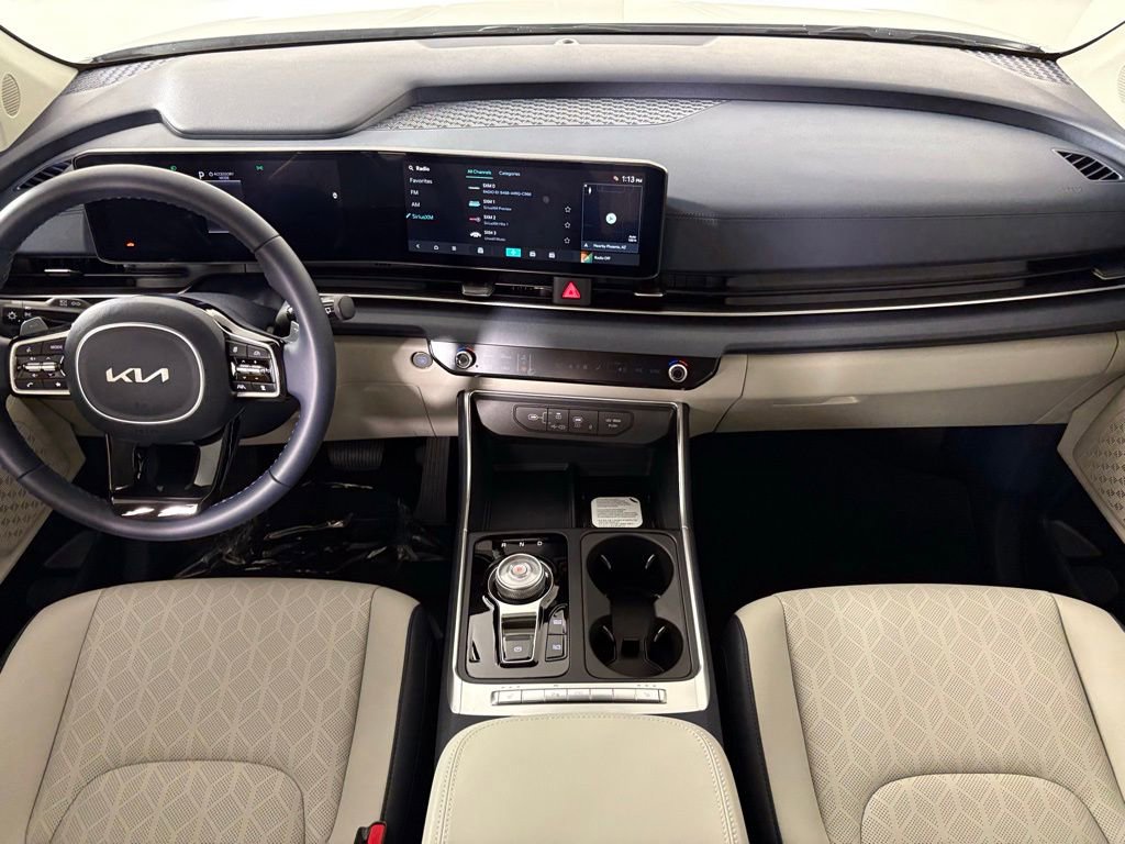 New 2026 Kia Carnival EX FWD image 33