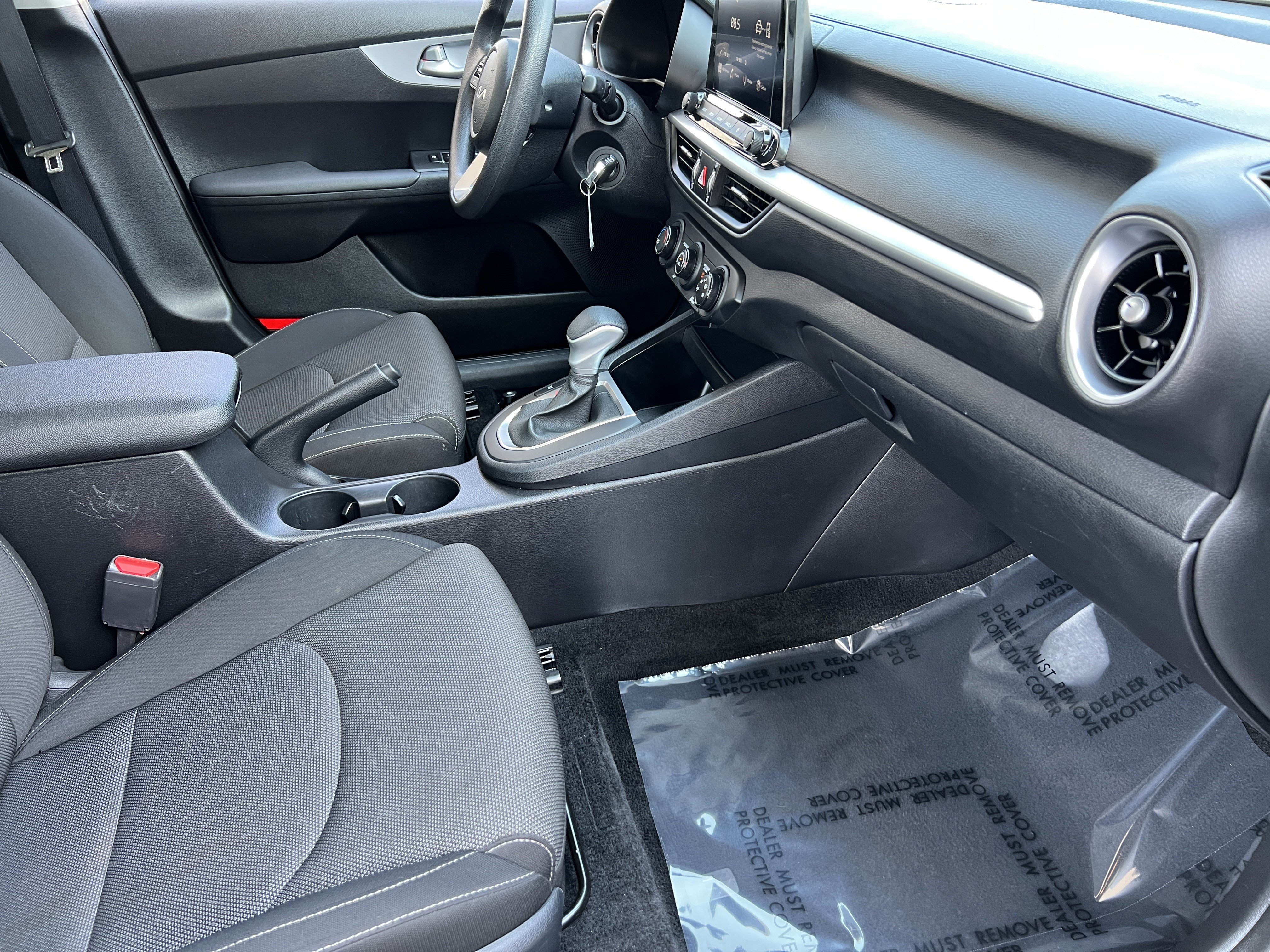 Used 2024 Kia Forte LXS FWD image 22