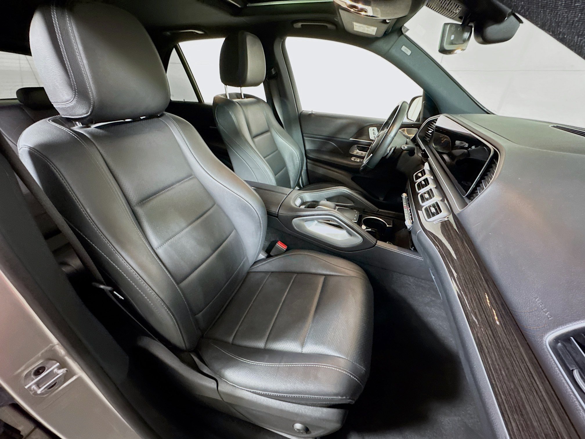 Used 2022 Mercedes-Benz GLE 350 4MATIC image 29