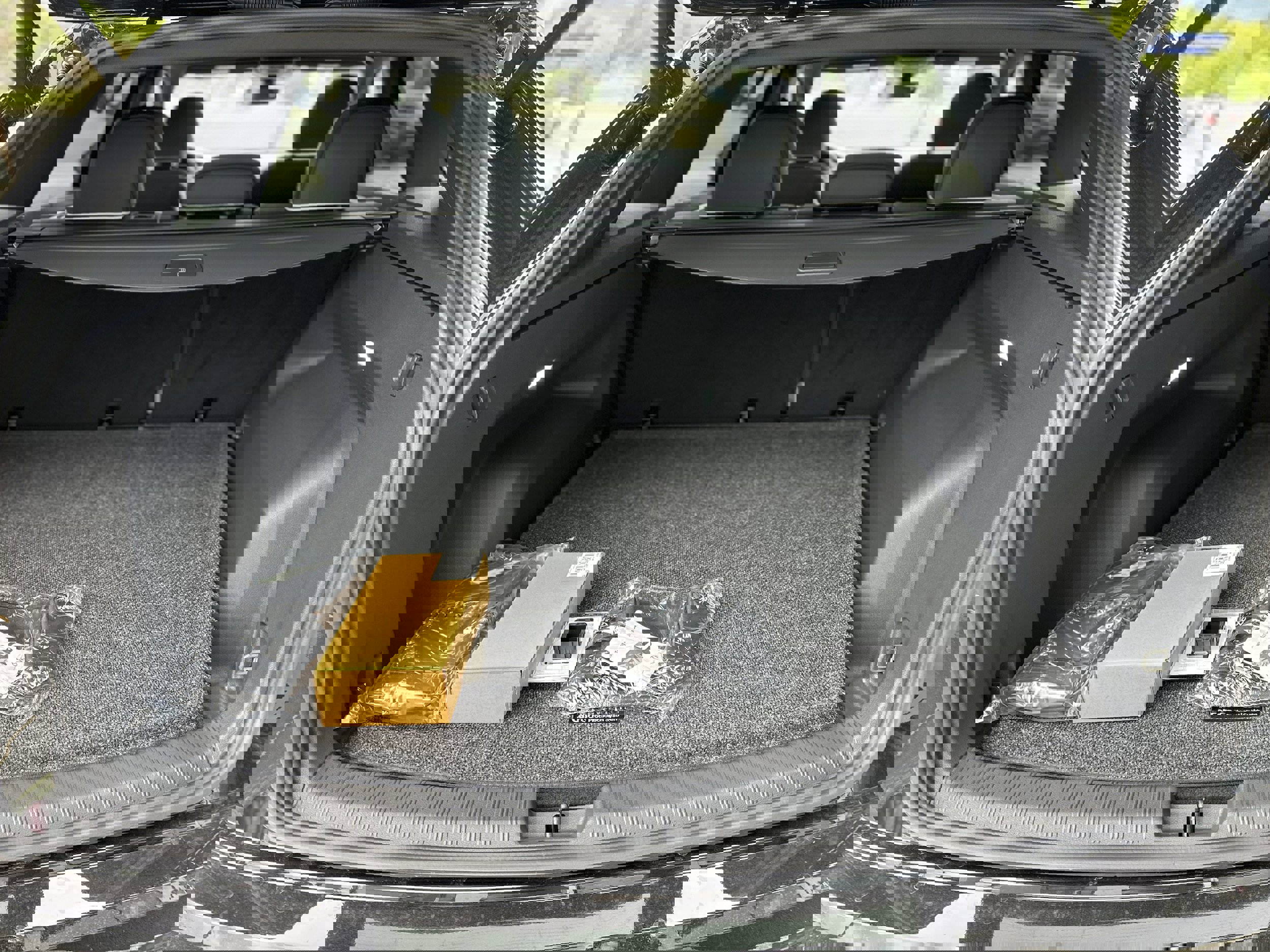 New 2025 Volkswagen Atlas Cross Sport SEL Premium R-Line image 29
