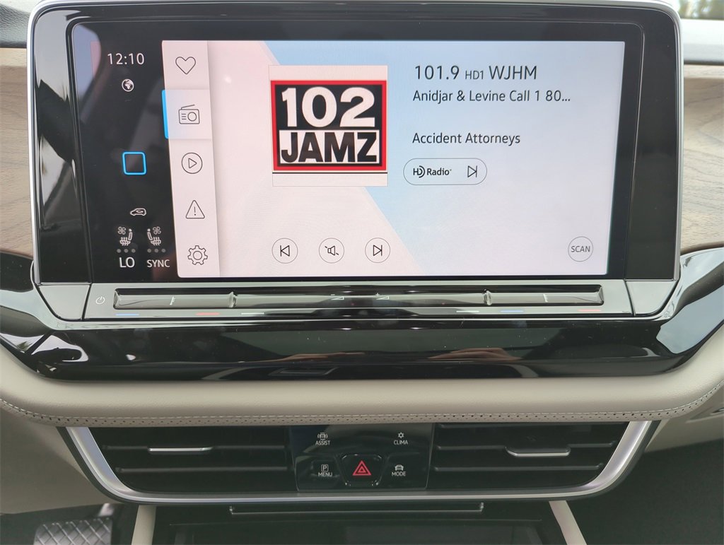 New 2025 Volkswagen Atlas SE image 31