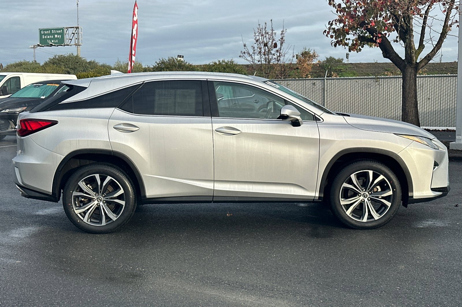 Used 2019 Lexus RX 350 FWD image 3