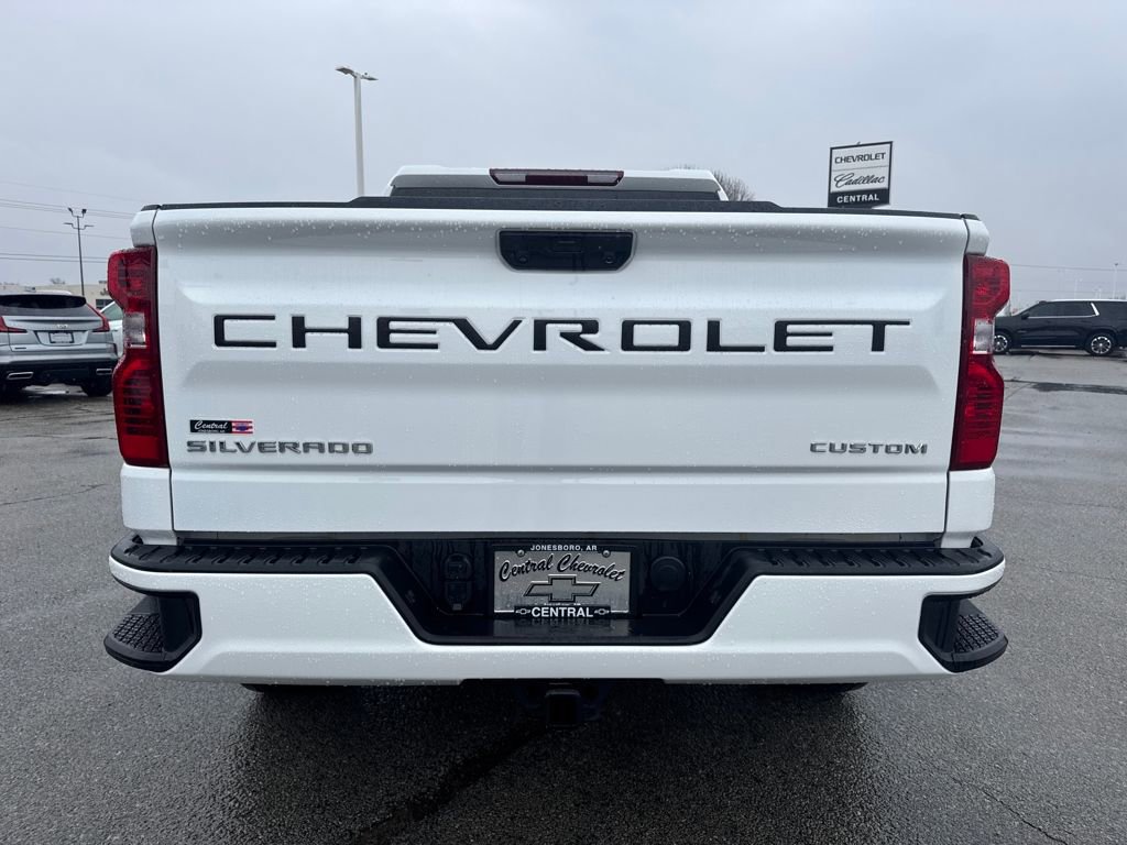Used 2024 Chevrolet Silverado 1500 Custom image 5