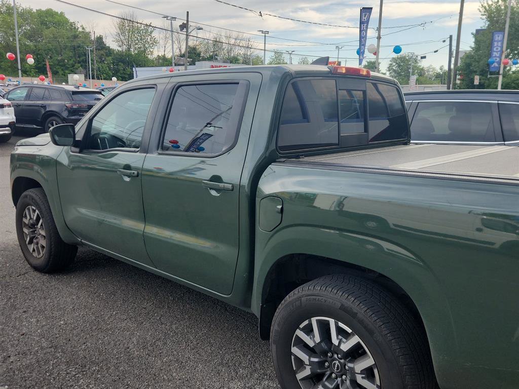 Used 2022 Nissan Frontier SV AWD/4WD image 4