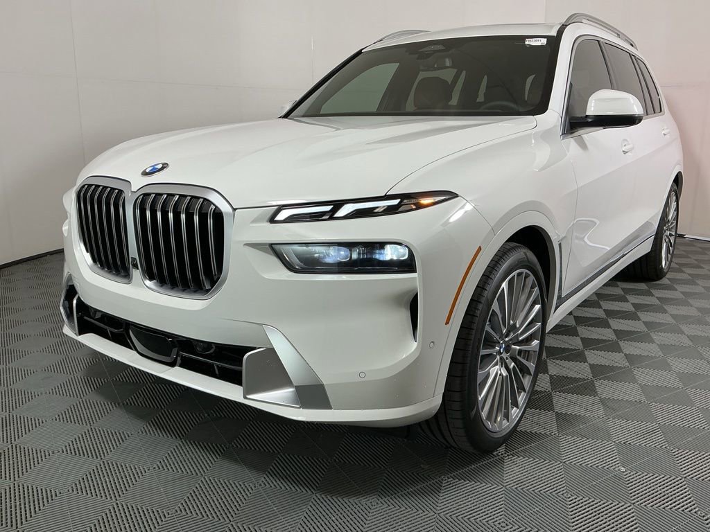 New 2026 BMW X7 xDrive40i w/ Executive Package AWD/4WD image 2