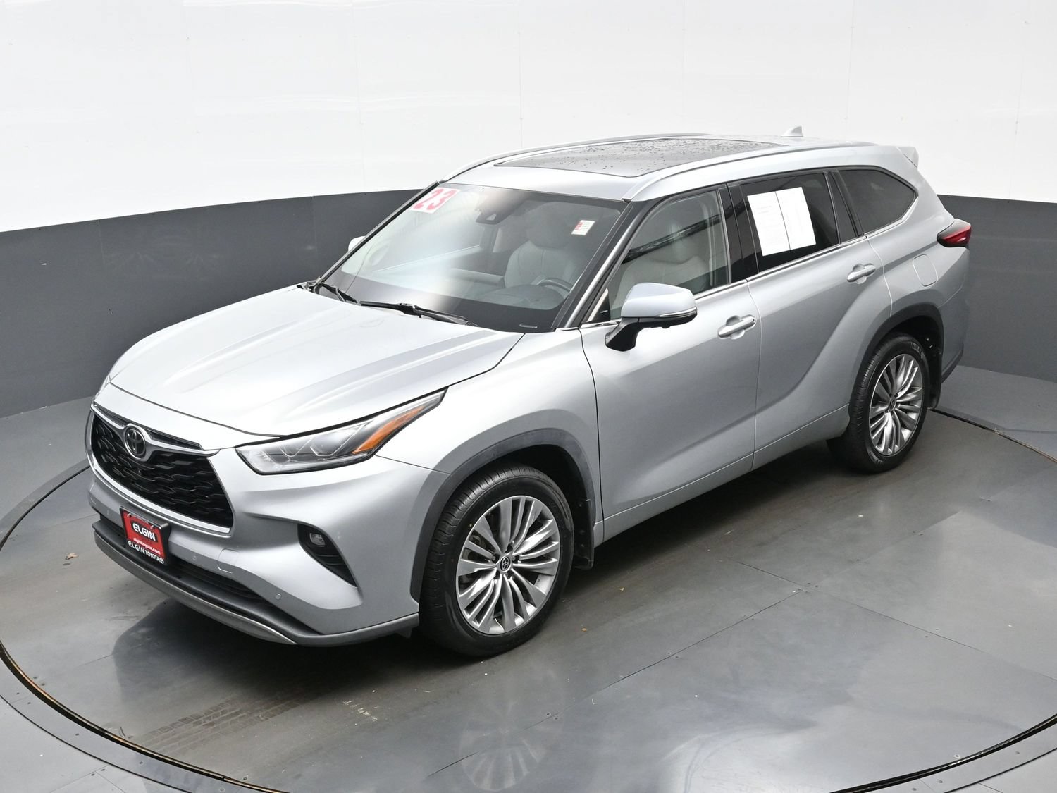 Used 2023 Toyota Highlander Platinum AWD/4WD image 38