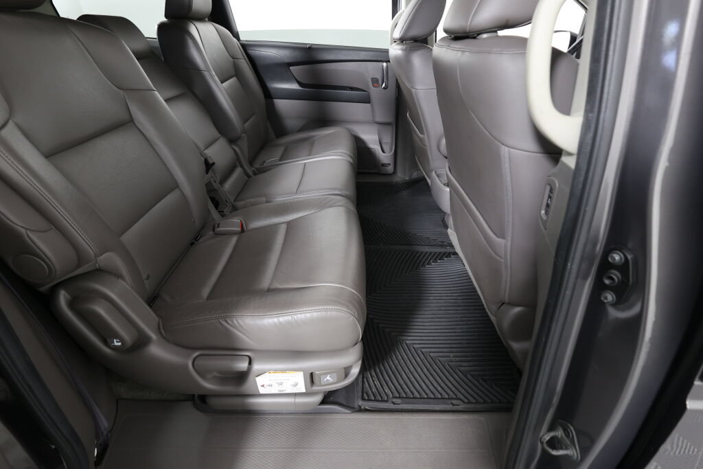 Used 2015 Honda Odyssey EX-L image 21