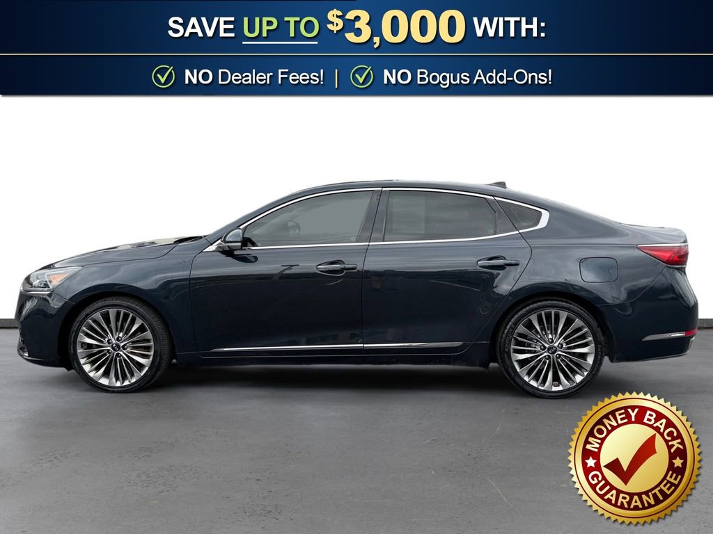 Used 2018 Kia Cadenza Limited image 2