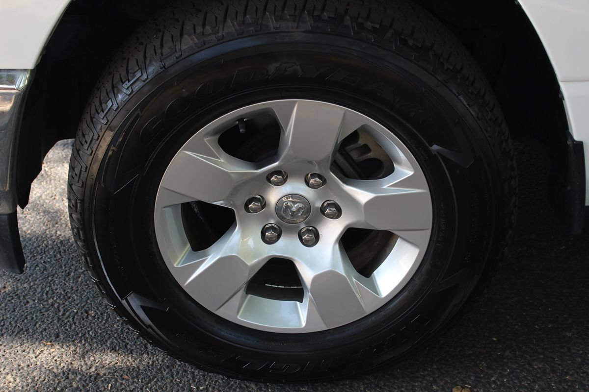 Used 2021 RAM 1500 Big Horn AWD/4WD image 42