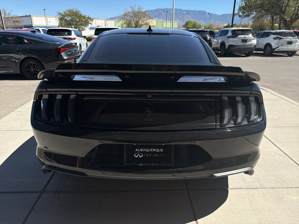 Used 2022 Ford Mustang GT Premium w/ GT Performance Package RWD image 5