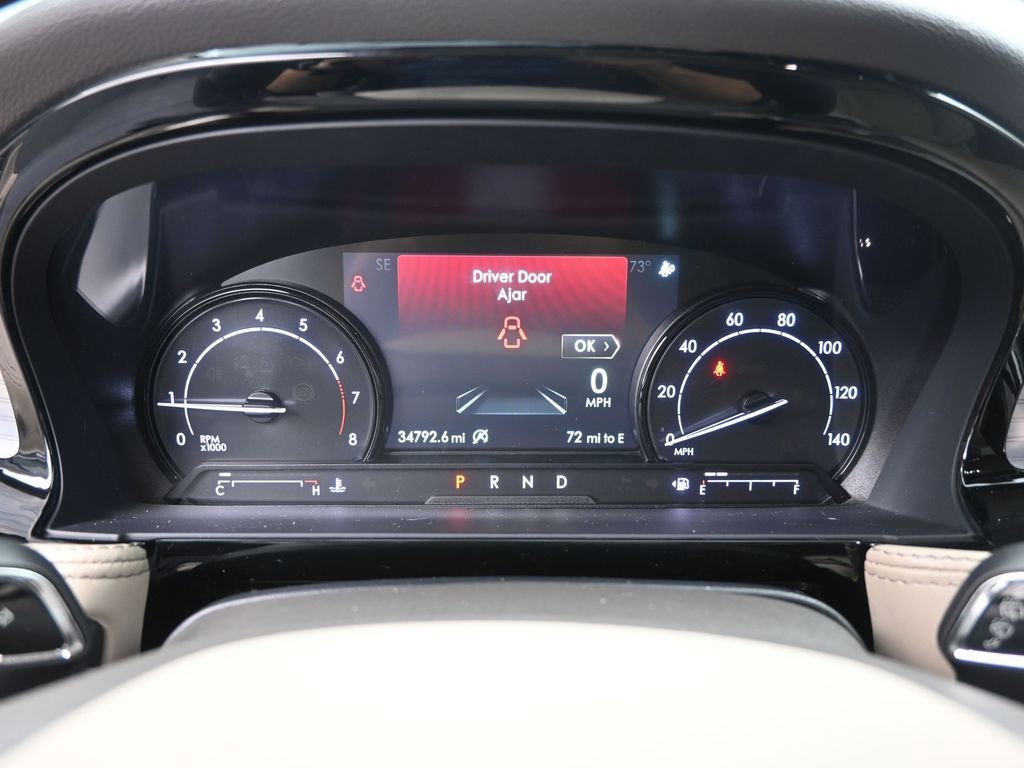 Used 2022 Lincoln Corsair FWD image 12