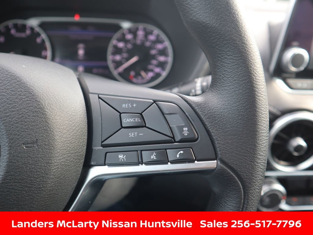 Used 2025 Nissan Sentra SV w/ Trunk Package image 23