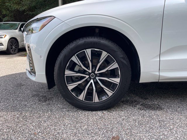 Certified 2024 Volvo XC60 B5 Plus w/ Climate Package AWD/4WD image 25