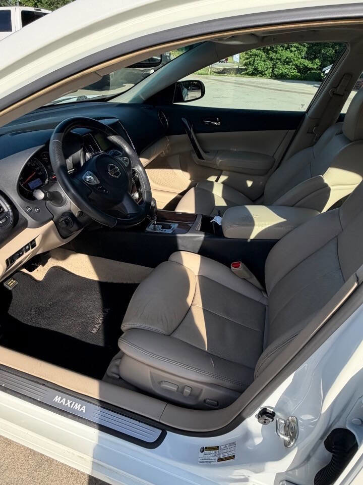 Used 2014 Nissan Maxima 3.5 SV w/ Premium Package FWD image 10