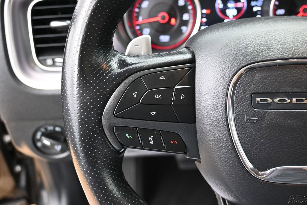 Used 2019 Dodge Charger SXT AWD/4WD image 18