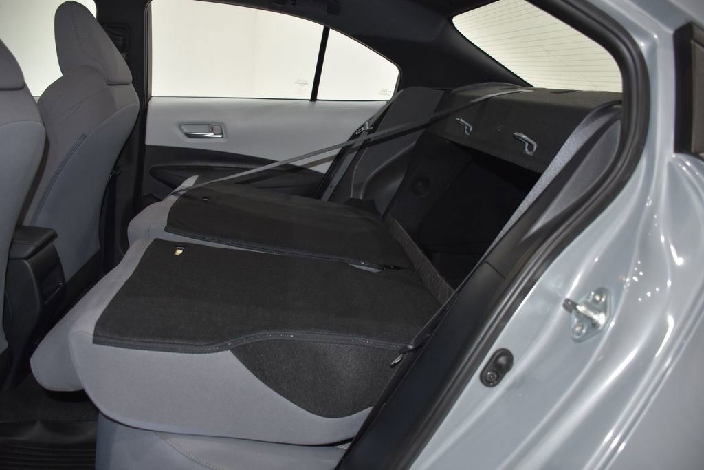 Used 2022 Toyota Corolla SE image 29