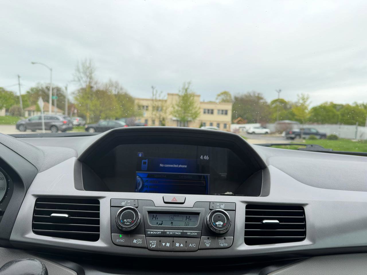 Used 2014 Honda Odyssey Touring image 18
