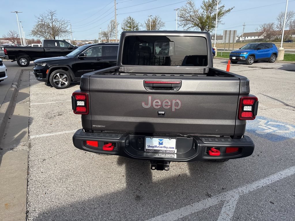 New 2026 Jeep Gladiator Rubicon w/ Steel Power Dome Hood Package AWD/4WD image 24