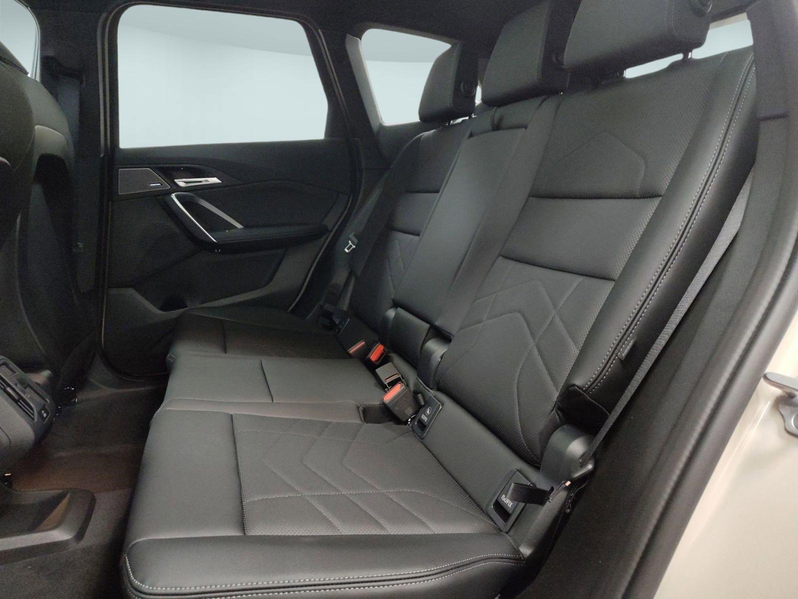 Used 2026 BMW X1 xDrive28i w/ Convenience Package image 14