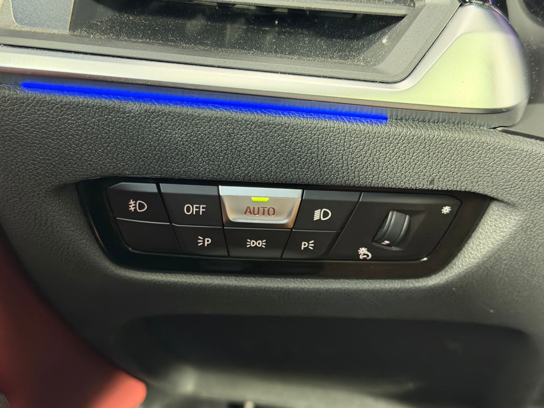 Used 2022 BMW 430i Coupe w/ M Sport Package image 18