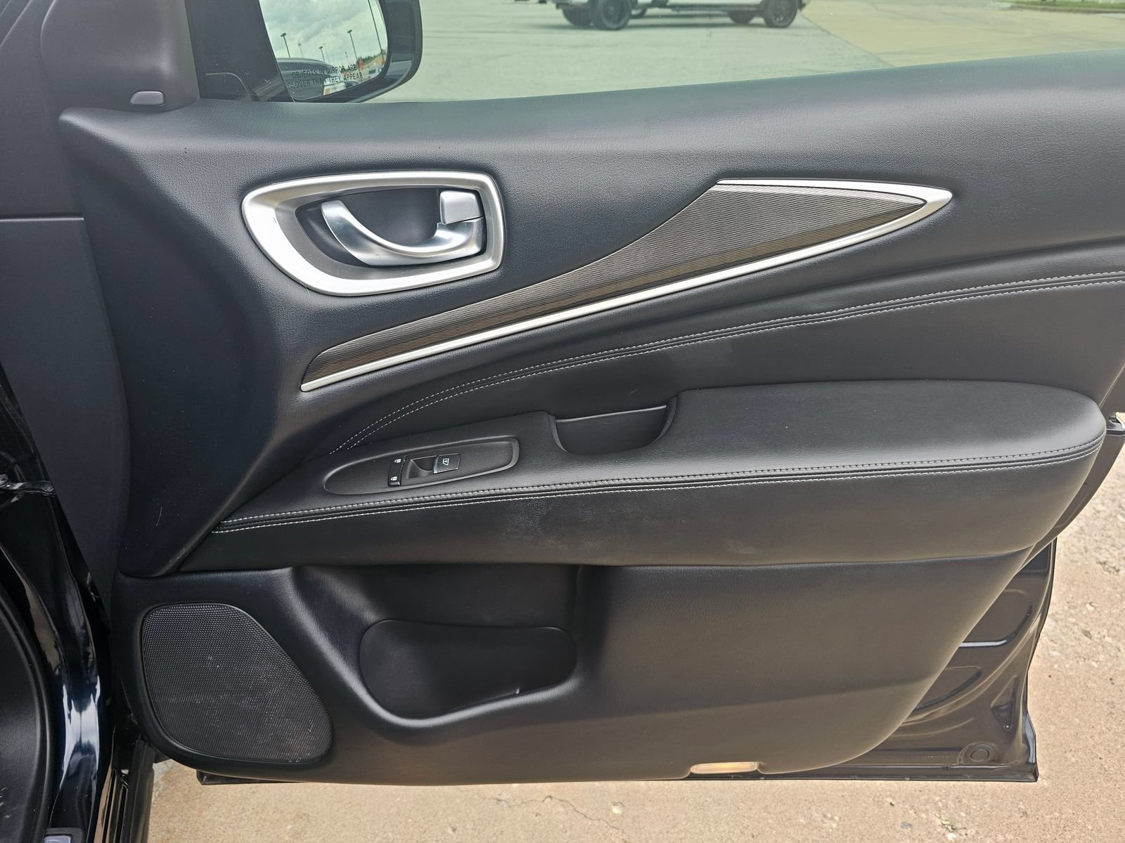 Used 2019 INFINITI QX60 Pure FWD image 27