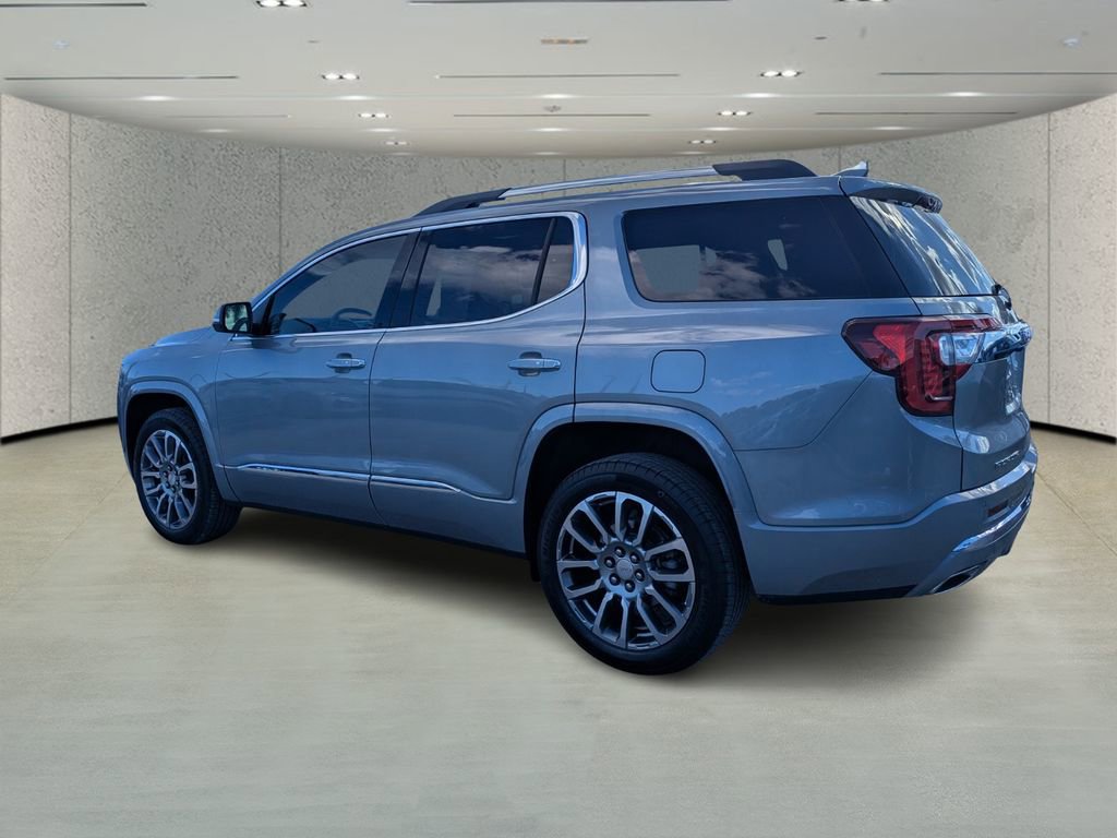 Used 2023 GMC Acadia Denali w/ Trailering Package image 5