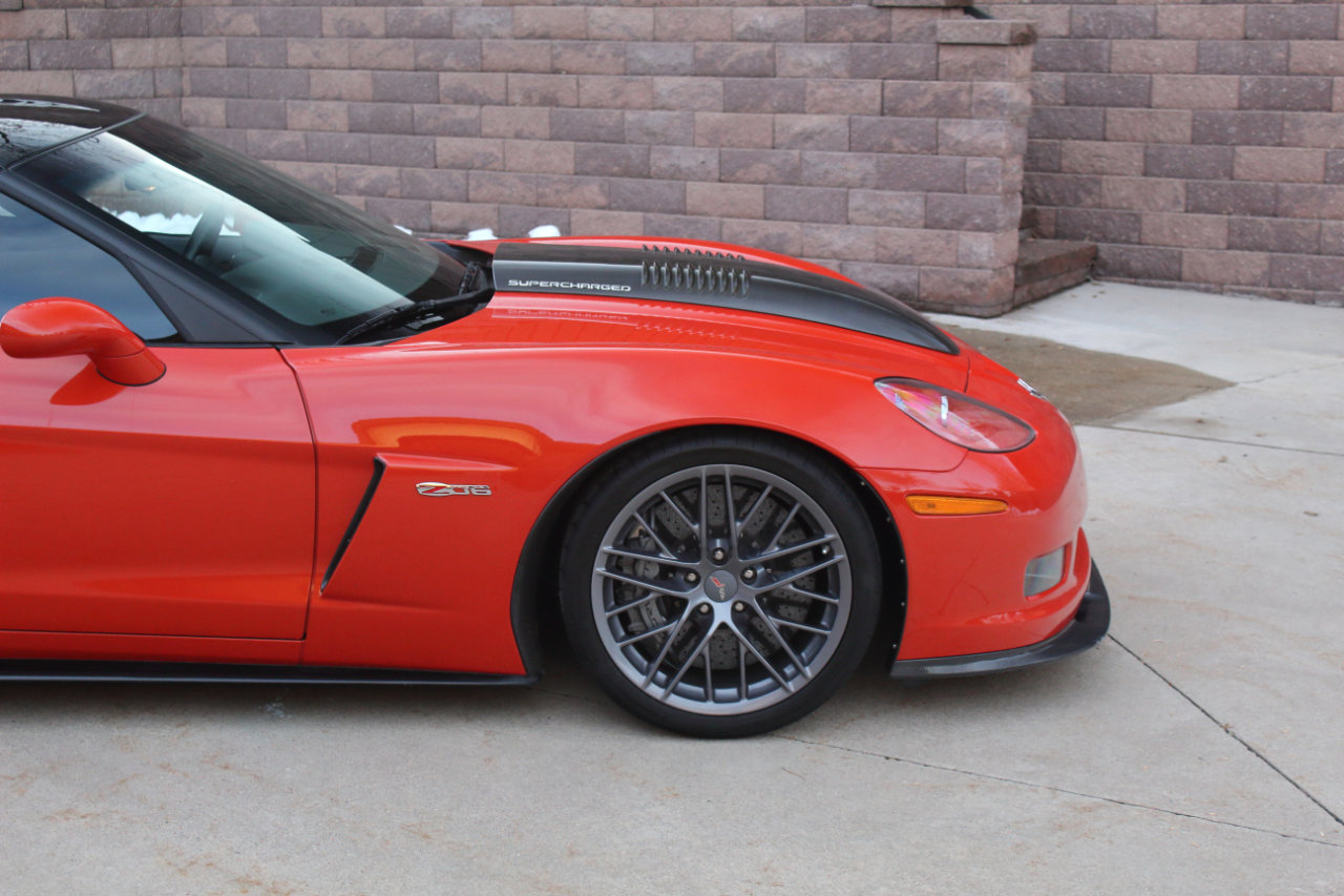Used 2011 Chevrolet Corvette Z06 image 9