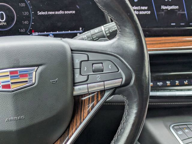 Used 2021 Cadillac Escalade ESV Premium Luxury image 17