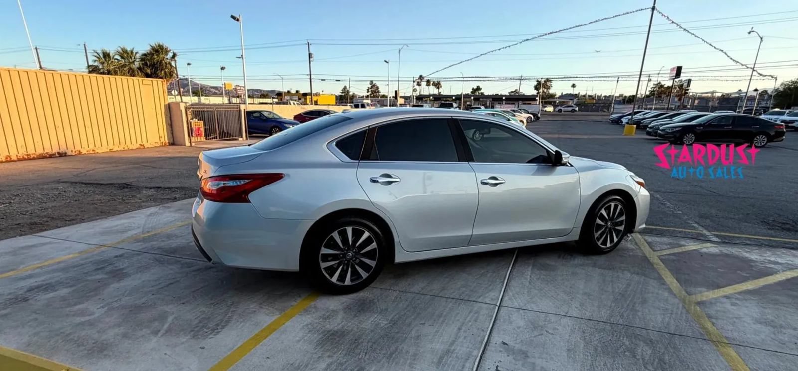 Used 2017 Nissan Altima 2.5 SL FWD image 8