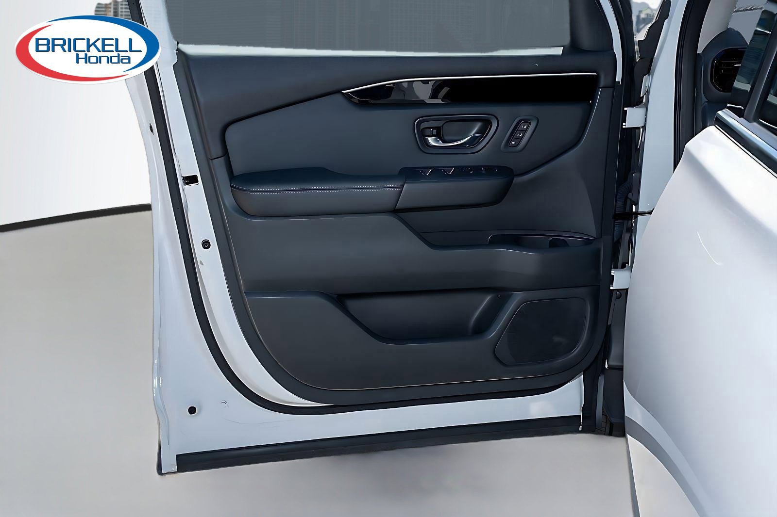 Used 2023 Honda Pilot Touring image 15