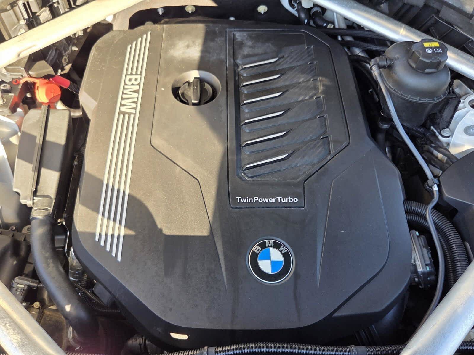 Used 2019 BMW X5 xDrive40i w/ M Sport Package AWD/4WD image 24