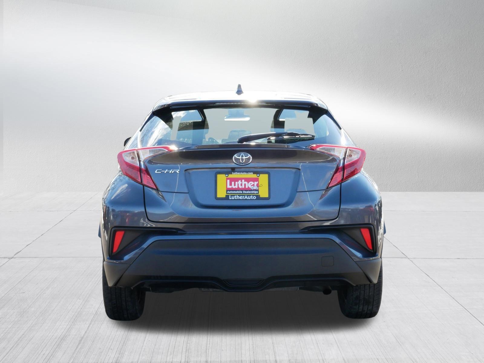 Used 2021 Toyota C-HR LE FWD image 6