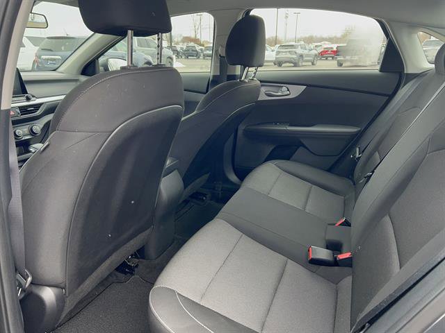 Used 2022 Kia Forte FE image 15